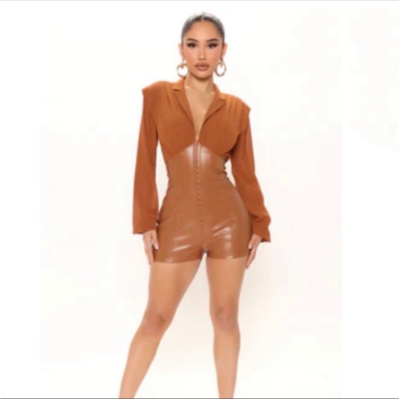 FASHION NOVA Corset Romper in Camel - Picture 8 of 8